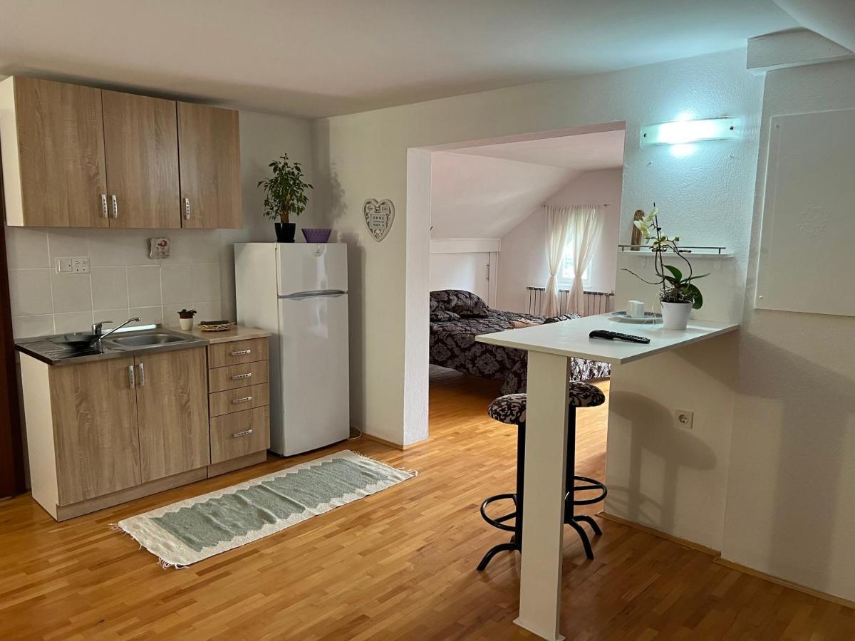 Ferienwohnung Queen Visoko Exterior foto