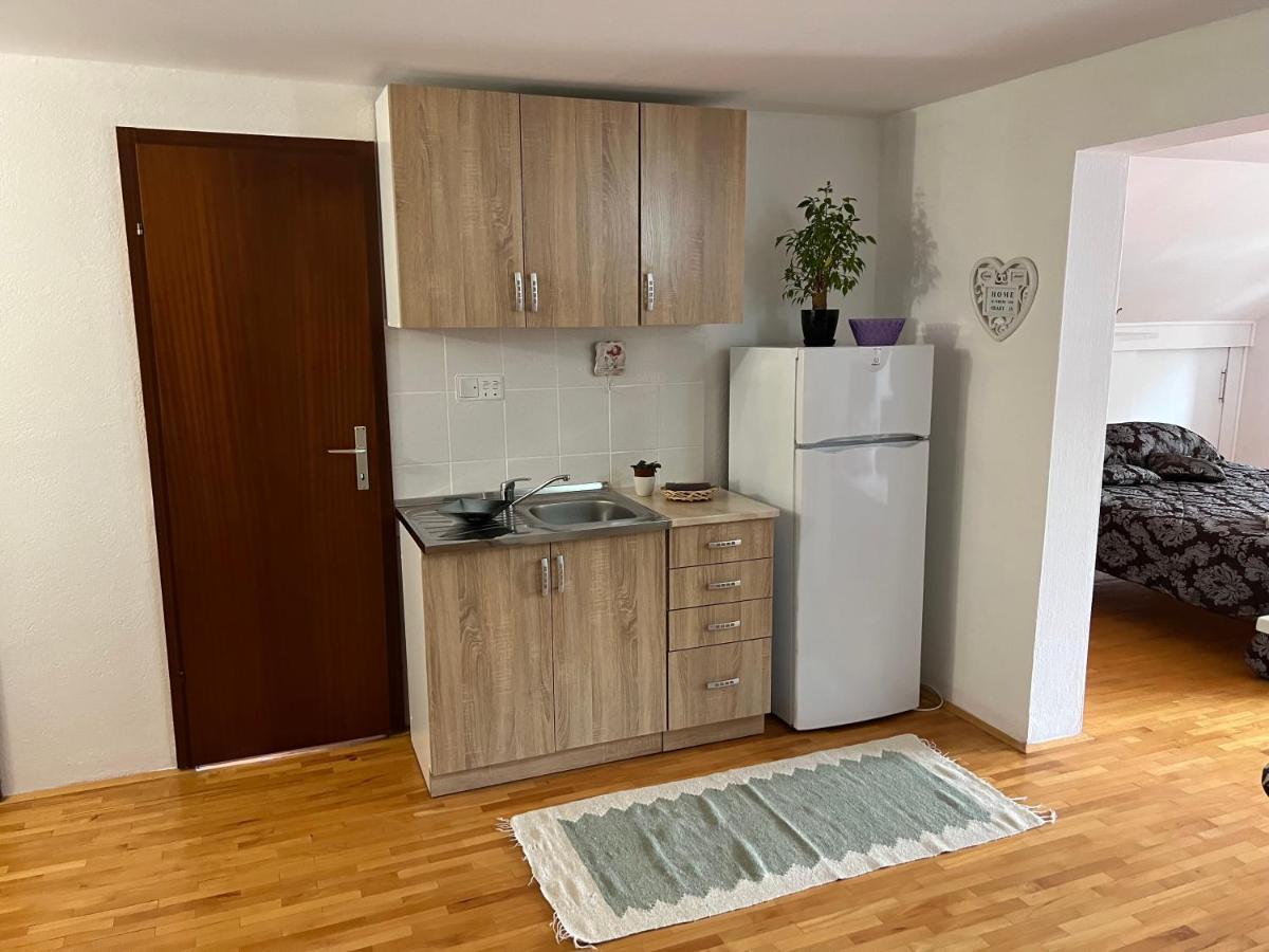 Ferienwohnung Queen Visoko Exterior foto