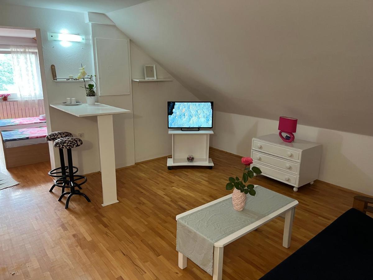 Ferienwohnung Queen Visoko Exterior foto
