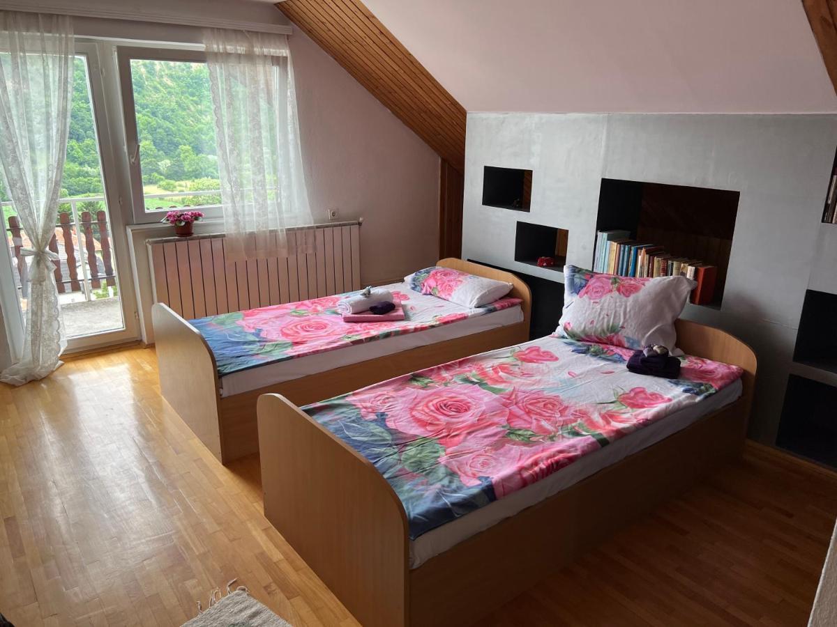 Ferienwohnung Queen Visoko Exterior foto